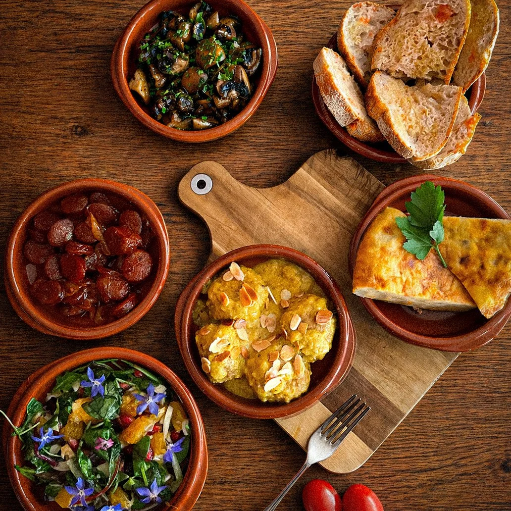 Totos+Tapas
